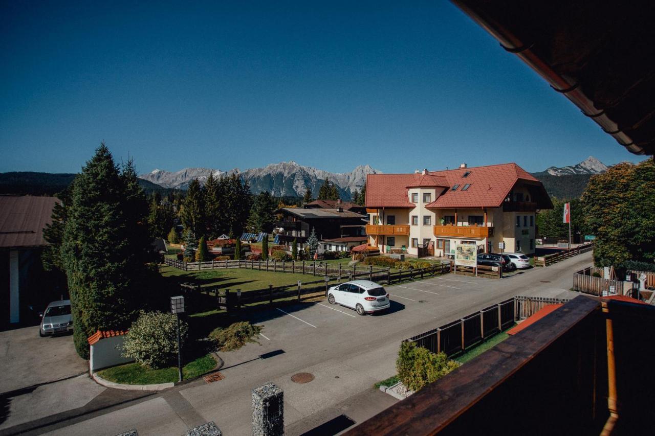 Villa Chalet Olivia Seefeld in Tirol Exterior foto